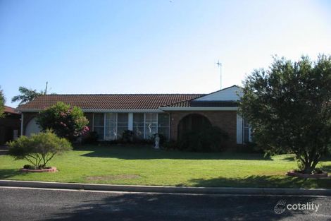 21 Wyuna Pl, Forster, NSW 2428