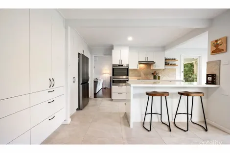 Property photo of 9 The Grove Merewether Heights NSW 2291