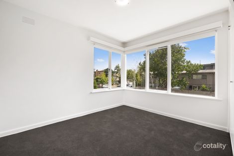 Property photo of 2/4 Hughenden Road St Kilda East VIC 3183