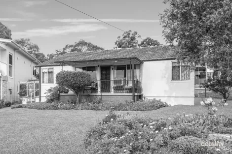 Property photo of 18 Warraba Street Como NSW 2226