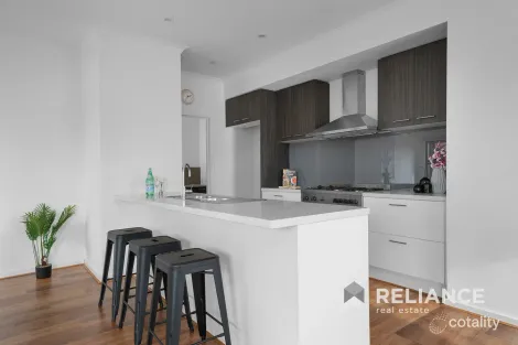 Property photo of 20 Battery Road Point Cook VIC 3030