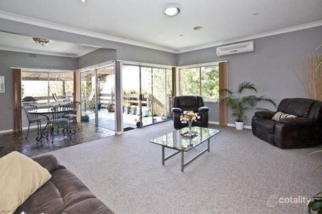 Property photo of 4 Alimar Road Glen Waverley VIC 3150