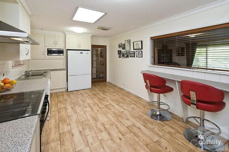 3 Mirria Way, Mount Nasura, WA 6112