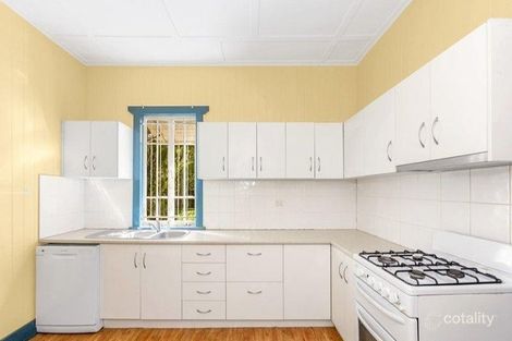 Property photo of 14 Fenton Street Fairfield QLD 4103