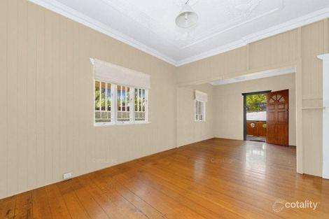 Property photo of 14 Fenton Street Fairfield QLD 4103