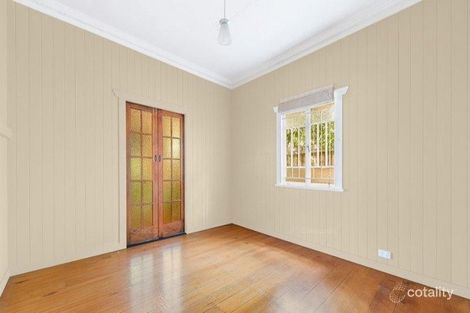 Property photo of 14 Fenton Street Fairfield QLD 4103
