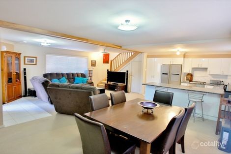 Property photo of 2/123 Broadmeadow Road Broadmeadow NSW 2292