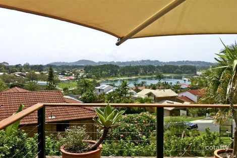 15 Chidlow Ct, Elanora, QLD 4221