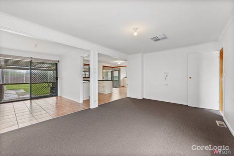 Property photo of 13 Sidbury Avenue Wendouree VIC 3355