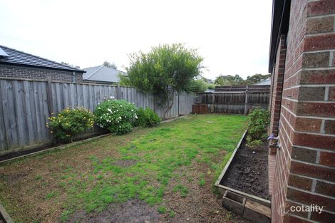 Property photo of 8 Everlasting Terrace Mount Duneed VIC 3217