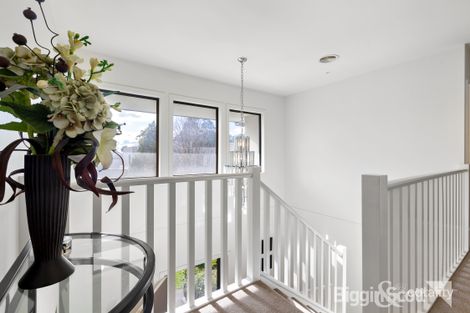 Property photo of 11 Elmington Avenue Forest Hill VIC 3131