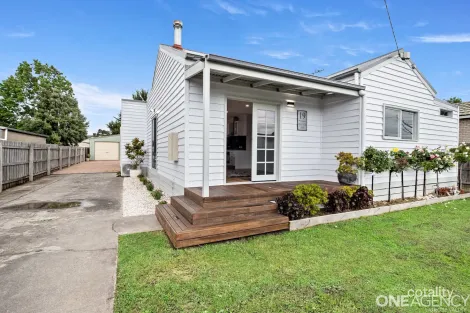 19 Pollock Ave, Traralgon, VIC 3844