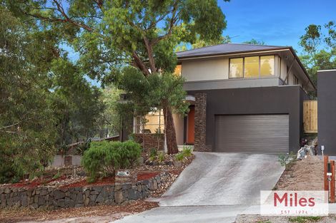 Property photo of 23 Lookout Rise Macleod VIC 3085