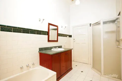 Property photo of 1A Kiora Street Essendon VIC 3040