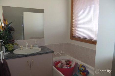 Property photo of 27 Singline Avenue Romaine TAS 7320