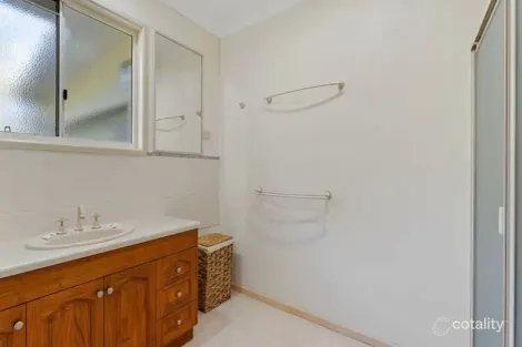 Property photo of 90 Kingfisher Parade Toogoom QLD 4655