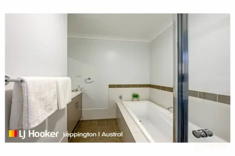 Property photo of 10B Hollyoake Circuit Bardia NSW 2565