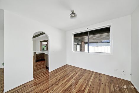 Property photo of 59 Aminya Crescent Bradbury NSW 2560