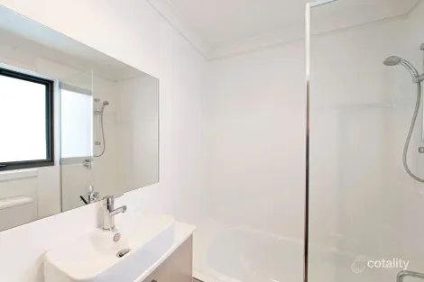 Property photo of 8/4 Annie Douglas Street Casey ACT 2913