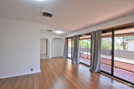 Property photo of 9 Maroubra Crescent Woodbine NSW 2560