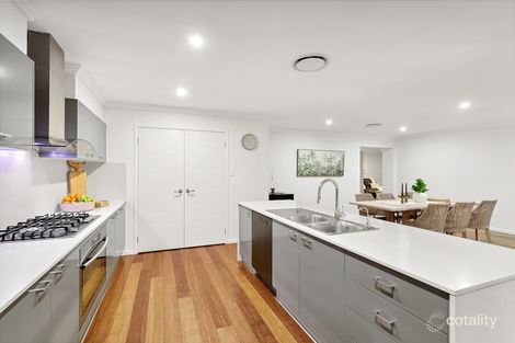 Property photo of 109 Yeramba Road Summerland Point NSW 2259