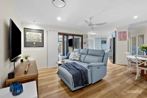 Property photo of 17 Ryan Court Bray Park QLD 4500