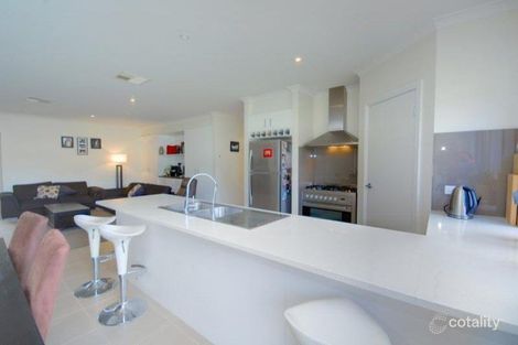 Property photo of 38 Windermere Way Cardigan Village VIC 3352