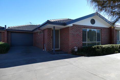 2/17 Grout Ct, Sunbury, VIC 3429
