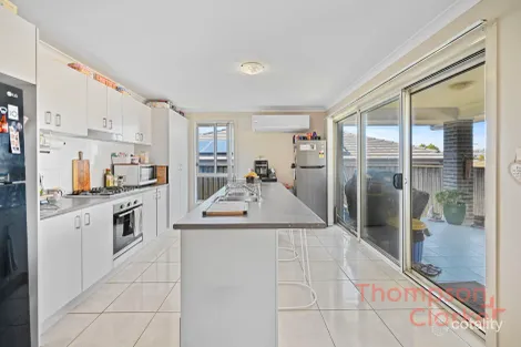 Property photo of 10 Oak Circuit Gillieston Heights NSW 2321