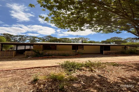 Property photo of 72 Kangaroo Way Nilgen WA 6044