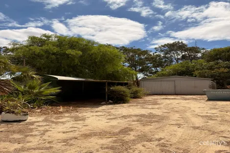 Property photo of 72 Kangaroo Way Nilgen WA 6044