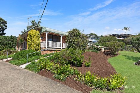 Property photo of 22 Dirrigeree Crescent Sawtell NSW 2452