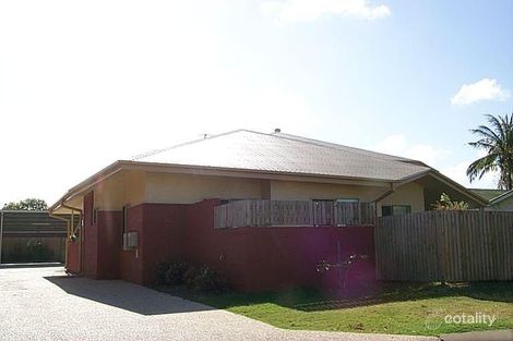 8-10 Macdonald St S, South Mackay, QLD 4740