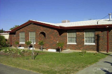 Property photo of 28 Irvine Street Port Noarlunga SA 5167