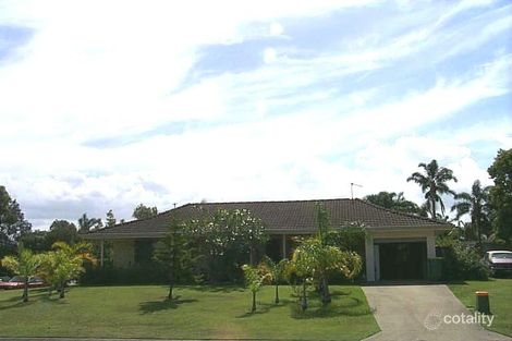 2 Maralinga Ave, Mermaid Waters, QLD 4218