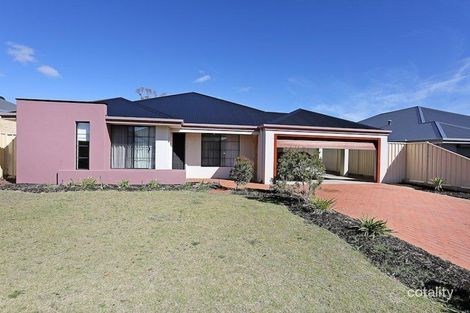 7 Benooka Gra, Lakelands, WA 6180