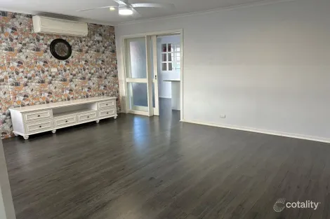 Property photo of 4 Christine Street Cranbourne VIC 3977