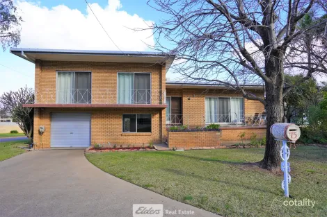 Property photo of 75 McNabb Crescent Griffith NSW 2680