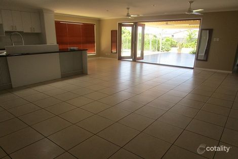 Property photo of 15 Carla Drive Innes Park QLD 4670