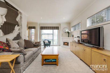 Property photo of 1/4 Grieve Parade Altona VIC 3018
