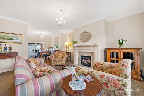 Property photo of 38 Melissa Street Strathmore VIC 3041