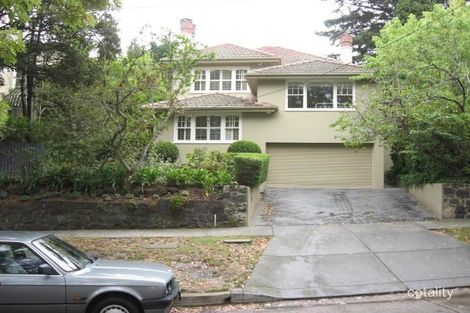 13 Turnbull Ave, Toorak, VIC 3142