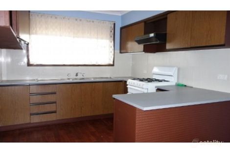 Property photo of 6 Neilsen Crescent Bundoora VIC 3083
