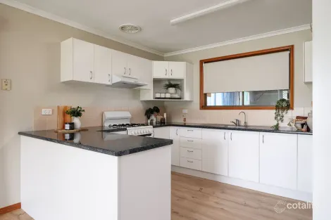Property photo of 47 Sweetlip Circuit Tin Can Bay QLD 4580