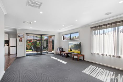 Property photo of 77 Waratah Road Huntly VIC 3551