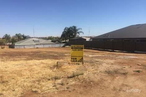 31 Golf Cres, Northam, WA 6401