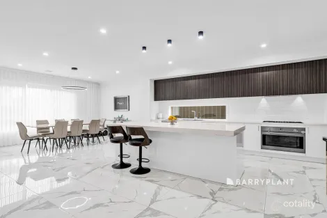 Property photo of 35 Carnival Boulevard Berwick VIC 3806