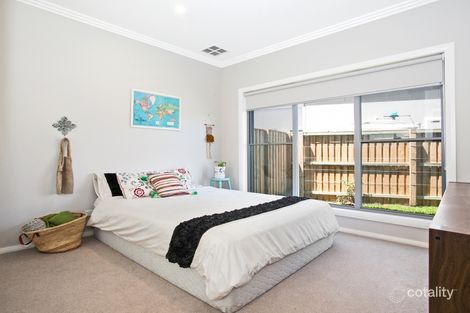 Property photo of 29A Kilncar Crescent Thirroul NSW 2515