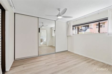 Property photo of 7/19 Federation Avenue Broadbeach QLD 4218