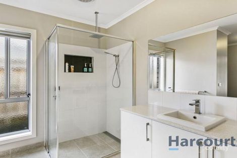 Property photo of 14 Armadale Drive Warragul VIC 3820